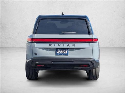 Used 2026 Rivian R1S Adventure image 7