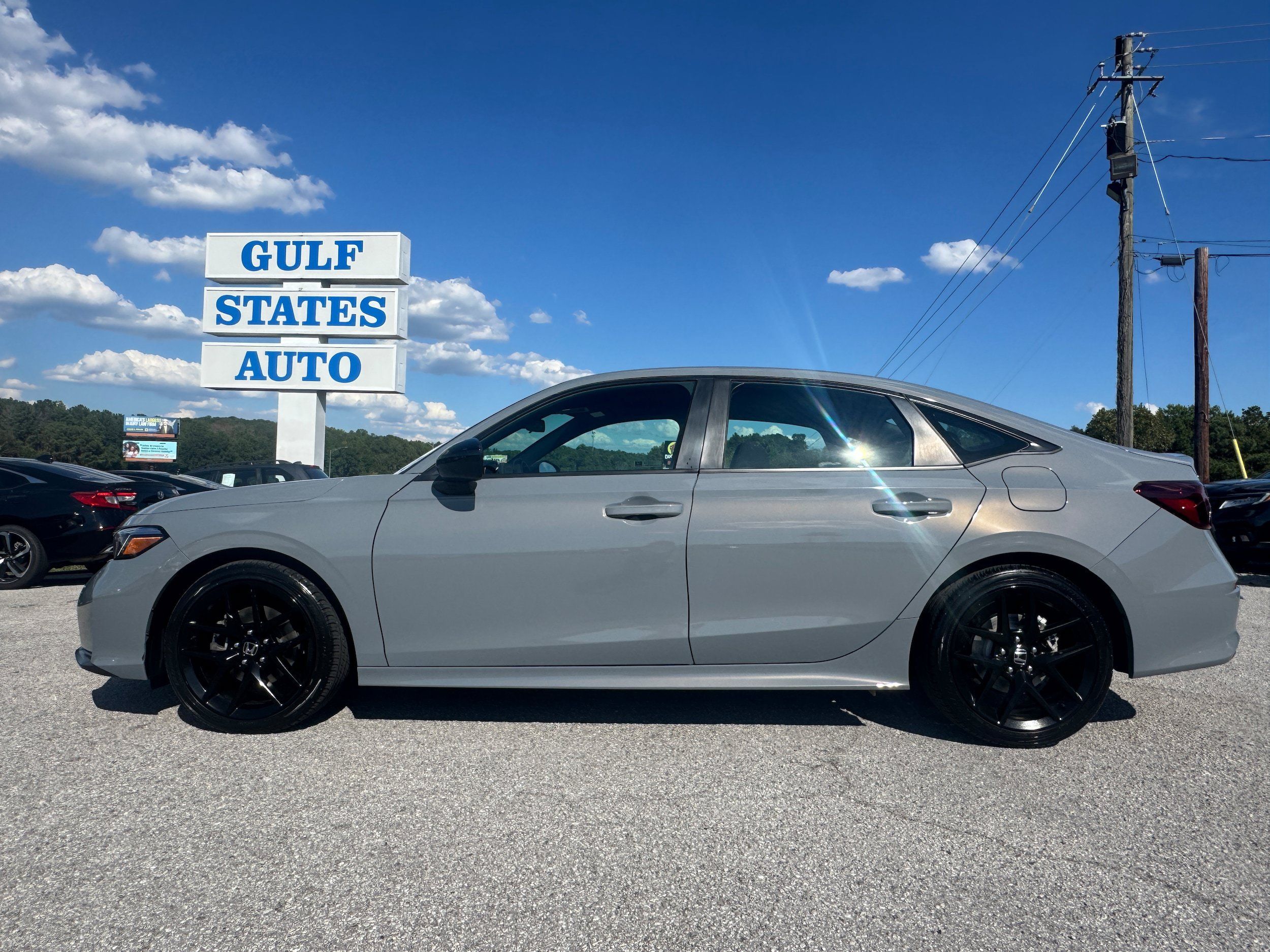 Used 2025 Honda Civic Sport image 1