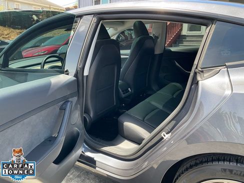 Used 2023 Tesla Model 3 Standard Range RWD image 29