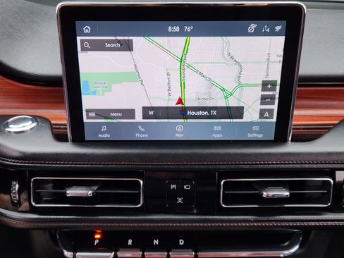 Used 2024 Lincoln Aviator Reserve w/ Equipment Group 201A image 17