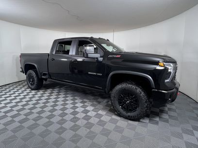 New 2025 Chevrolet Silverado 2500 ZR2 w/ Technology Package