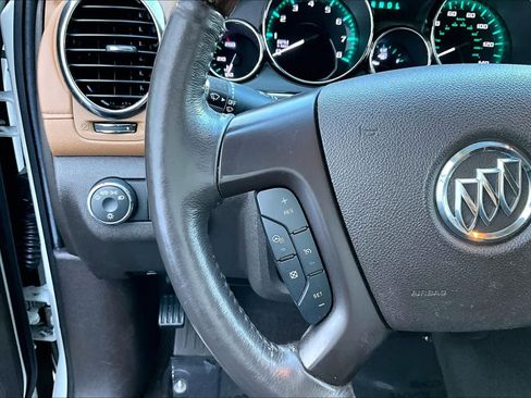 Used 2015 Buick Enclave Leather image 22