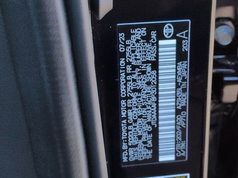 Used 2023 Toyota Crown XLE image 31