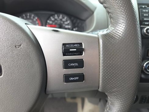 Used 2017 Nissan Frontier SV w/ SV Value Truck Package RWD image 31