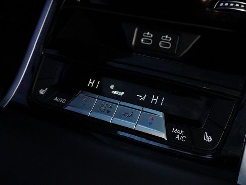 Used 2022 BMW 840i Gran Coupe xDrive image 53