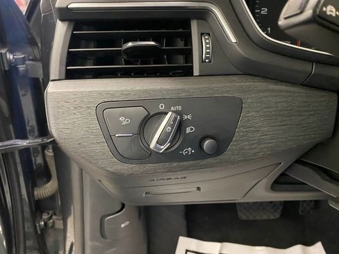 Used 2021 Audi A5 2.0T Premium image 26