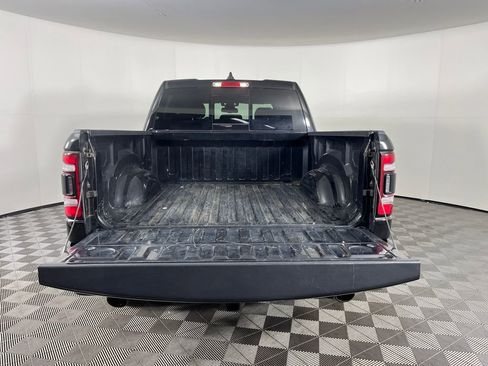 Used 2019 RAM 1500 Big Horn image 22