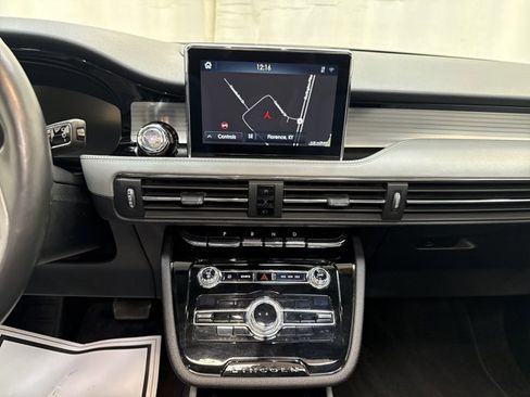 Used 2020 Lincoln Corsair Reserve w/ Equipment Group 201A image 24