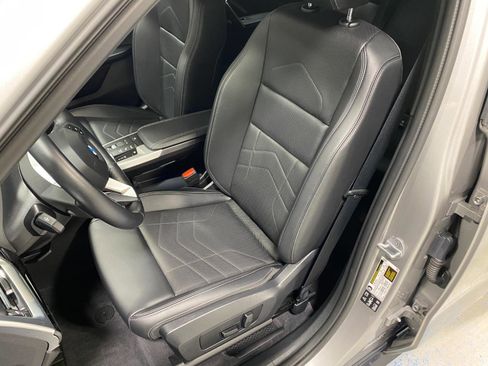 Used 2025 BMW X1 xDrive28i w/ Convenience Package image 12