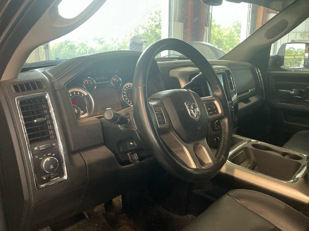Used 2018 RAM 3500 Laramie AWD/4WD image 6