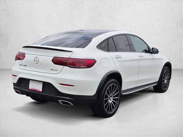 Used 2022 Mercedes-Benz GLC 300 4MATIC Coupe image 5