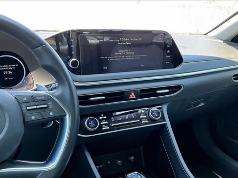 Used 2021 Hyundai Sonata Limited image 7