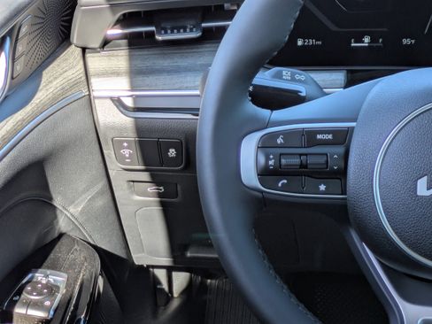 New 2026 Kia K5 EX FWD image 23