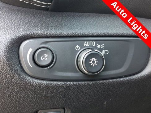 Used 2024 Chevrolet Blazer LT w/ Convenience Package image 27