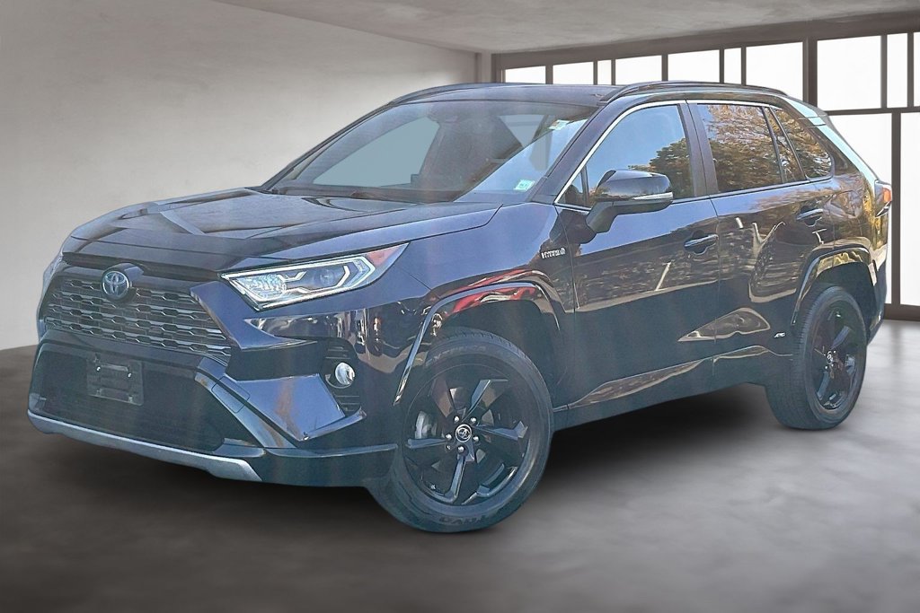 Used 2019 Toyota RAV4 XSE w/ XSE Weather Package AWD/4WD image 1