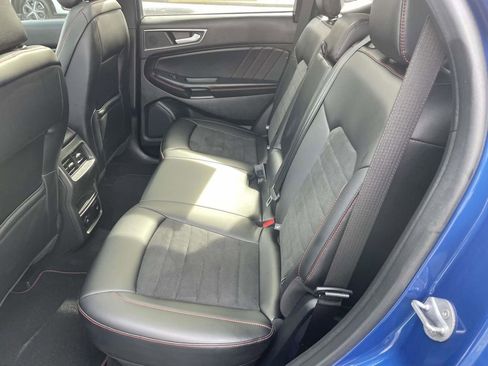 Used 2024 Ford Edge ST-Line image 23