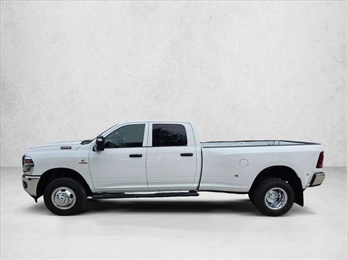 New 2026 RAM 3500 Tradesman AWD/4WD image 5