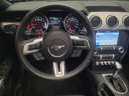 Used 2018 Ford Mustang Convertible w/ Equipment Group 101A RWD image 22