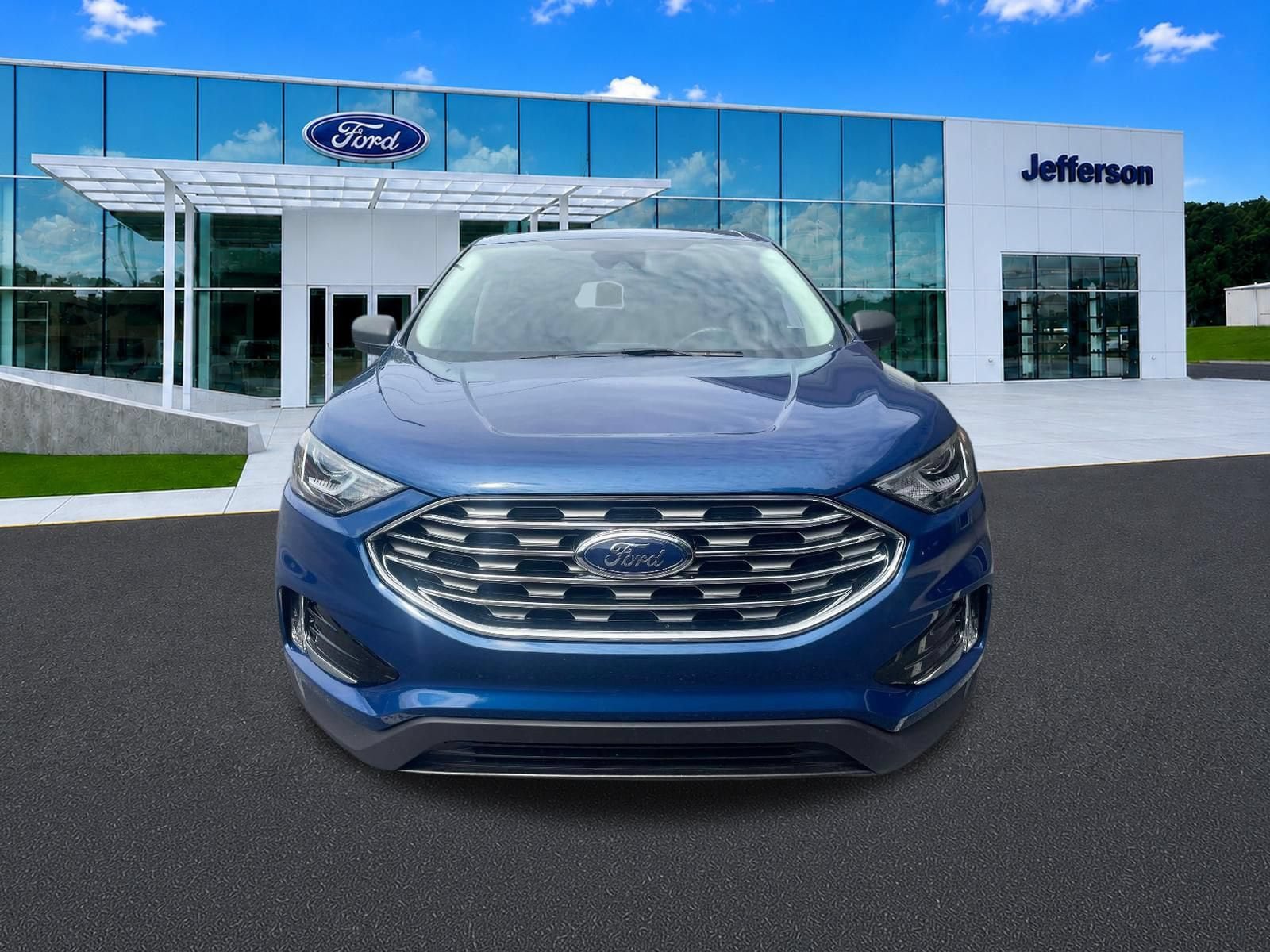 Used 2022 Ford Edge SE AWD/4WD image 2