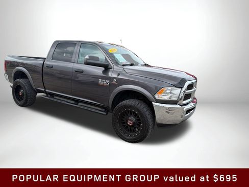 Used 2016 RAM 2500 Tradesman w/ Chrome Appearance Group AWD/4WD image 9