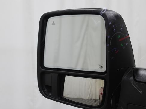 Used 2024 RAM 2500 Laramie w/ Night Edition image 25