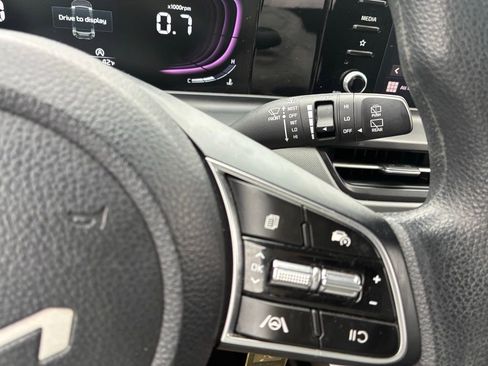 Used 2024 Kia Seltos LX image 26