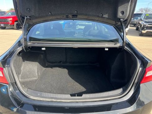 Used 2024 Chevrolet Malibu LT image 28