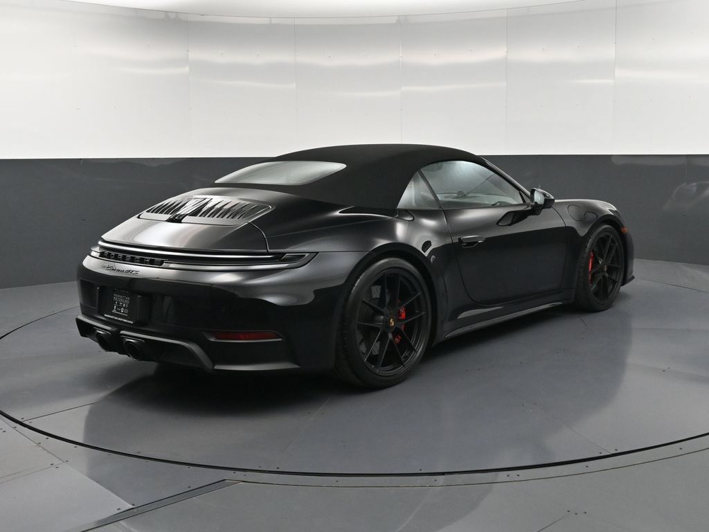 Certified 2026 Porsche 911 Carrera 4 GTS AWD/4WD image 8