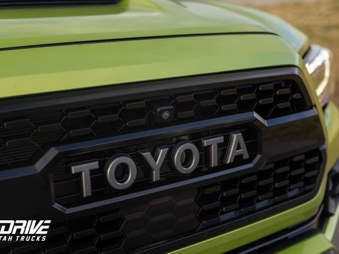 Used 2022 Toyota Tacoma TRD Pro image 7