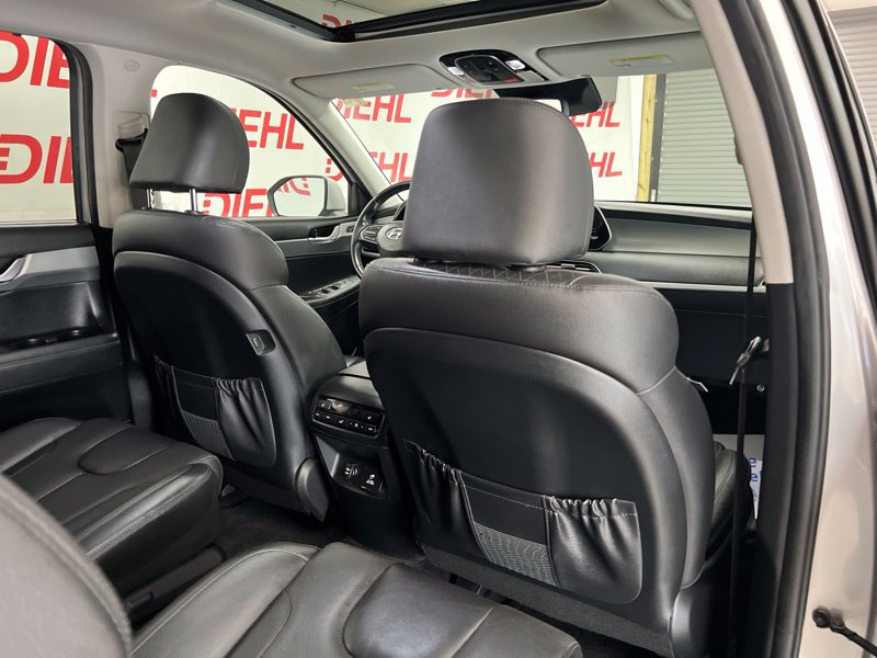 Used 2022 Hyundai Palisade SEL w/ Premium Package AWD/4WD image 12