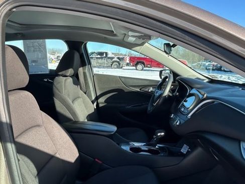 Certified 2024 Chevrolet Malibu LT image 42