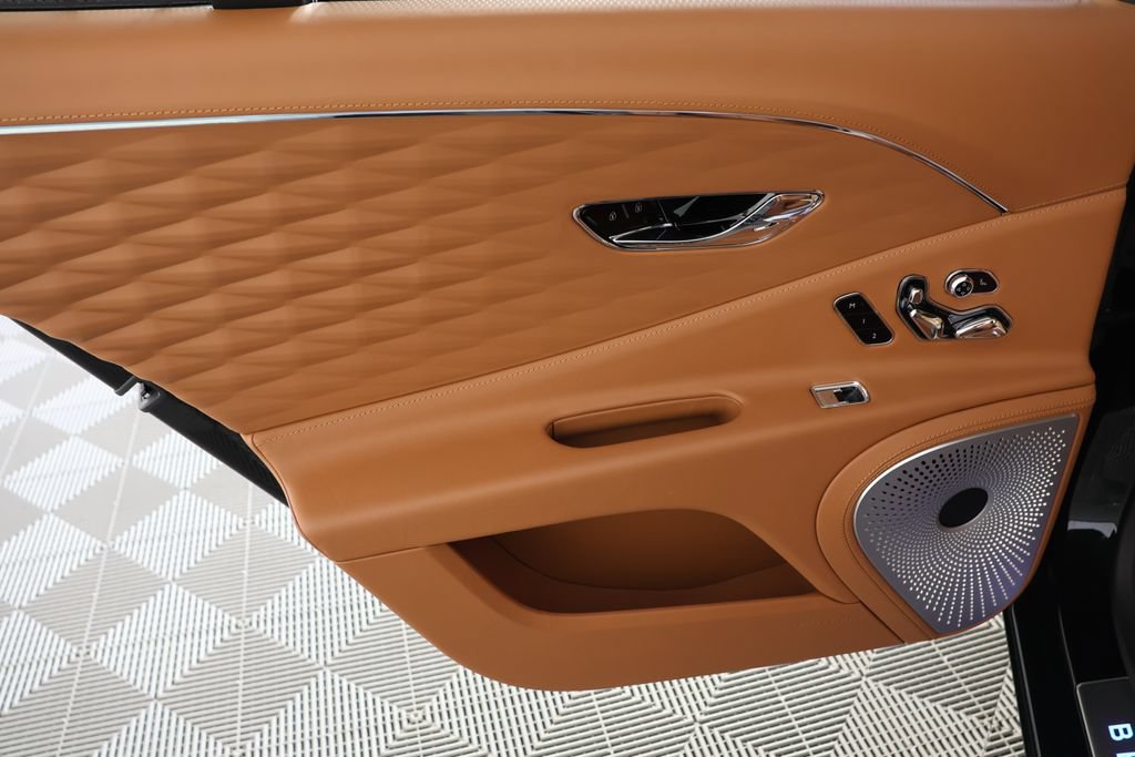 Used 2021 Bentley Flying Spur W12 w/ First Edition Specification AWD/4WD image 27