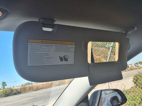 Used 2023 Tesla Model 3 Standard Range image 8