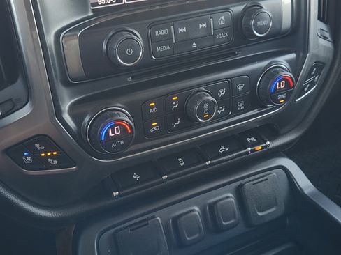 Used 2017 Chevrolet Silverado 1500 LTZ w/ Texas Edition RWD image 21