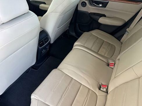Used 2017 Honda CR-V Touring image 12