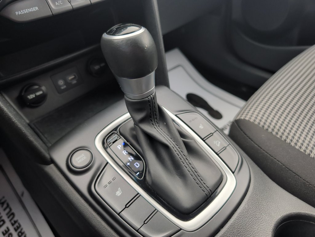 Used 2018 Hyundai Kona SEL FWD image 16