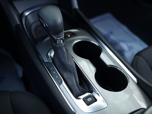 Used 2024 Chevrolet Malibu LT FWD image 17