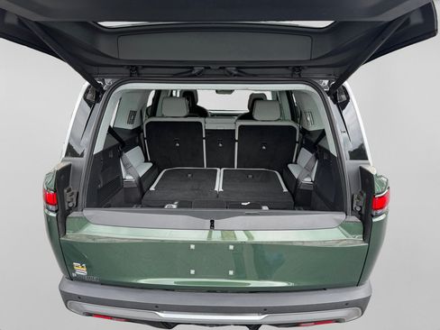 Used 2023 Rivian R1S Adventure AWD/4WD image 18