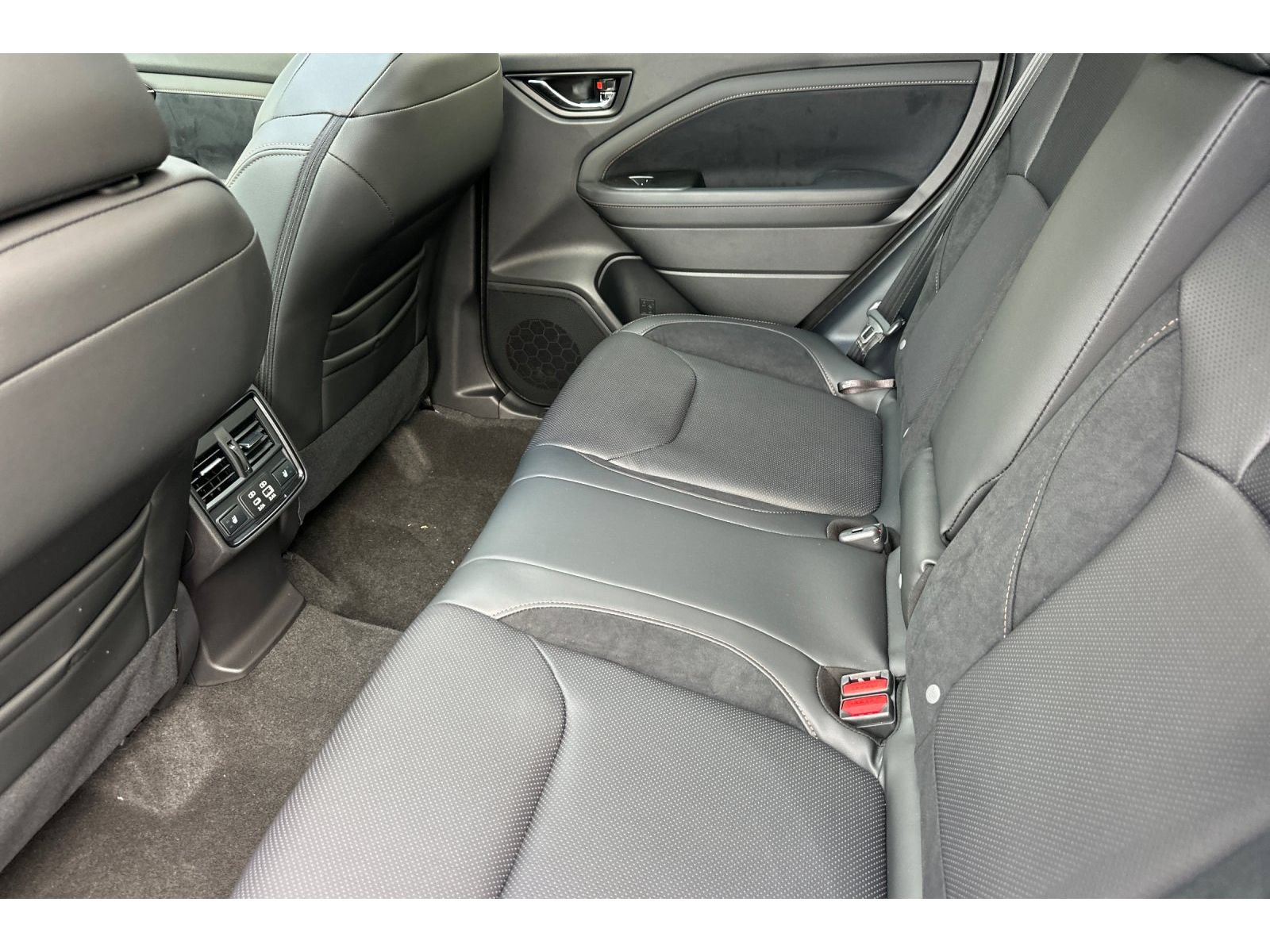 New 2026 Subaru Forester Touring AWD/4WD image 12