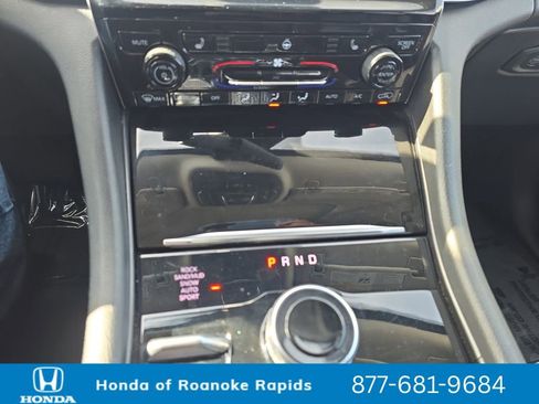 Used 2024 Jeep Grand Cherokee Limited 4xe image 15