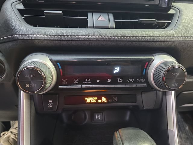 Used 2019 Toyota RAV4 XLE w/ All Weather Liner Package AWD/4WD image 24