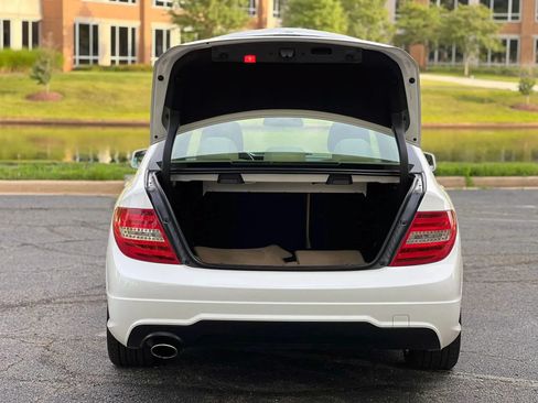 Used 2014 Mercedes-Benz C 250 Sedan image 43