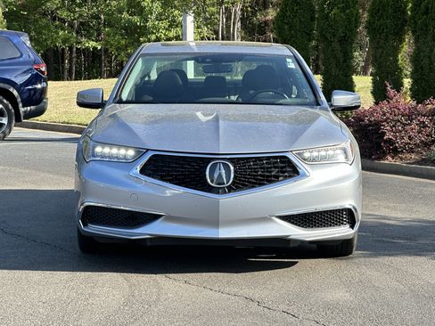 Used 2018 Acura TLX w/ Technology Package image 3
