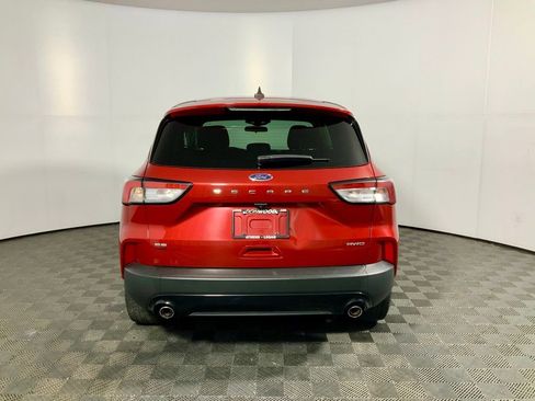 Used 2021 Ford Escape SE w/ SE Sport Appearance Package AWD/4WD image 15