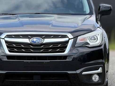 Used 2017 Subaru Forester 2.5i Limited AWD/4WD image 12