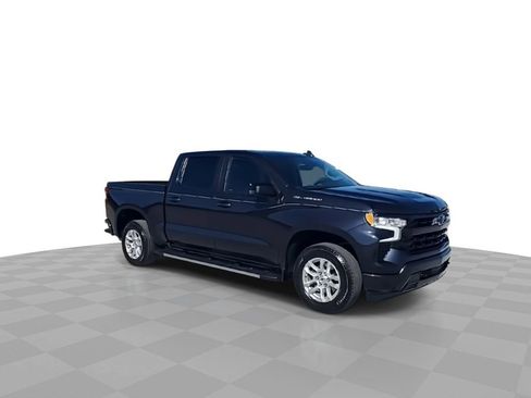 Used 2023 Chevrolet Silverado 1500 RST w/ Protection Package image 2