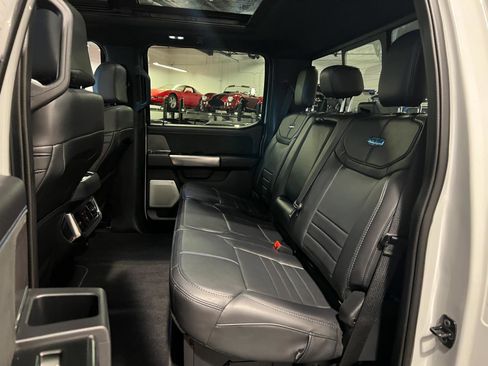Used 2025 Ford F350 Platinum w/ FX4 Off-Road Package AWD/4WD image 27