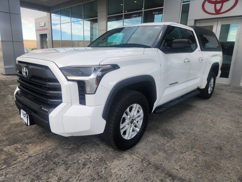 Used 2023 Toyota Tundra SR5 w/ SR5 Premium Package AWD/4WD image 3