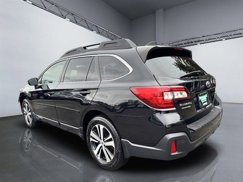 Used 2019 Subaru Outback 2.5i Limited image 5