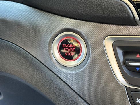 Used 2025 Honda Ridgeline Sport+ image 6